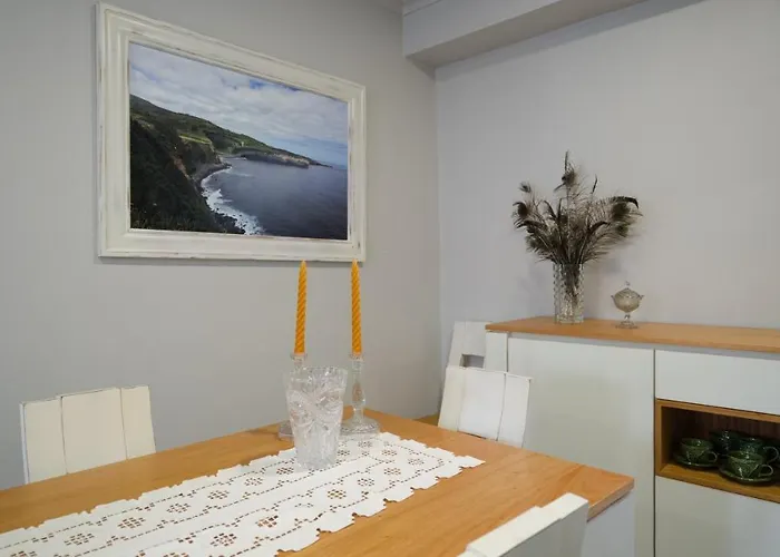 Casa Codorniz * Praia da Vitória