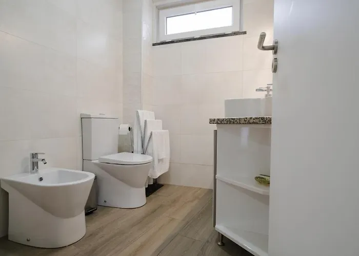 펜션 Casa Codorniz Praia da Vitória