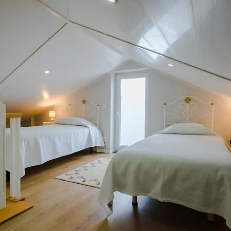 Casa Codorniz * Praia da Vitória